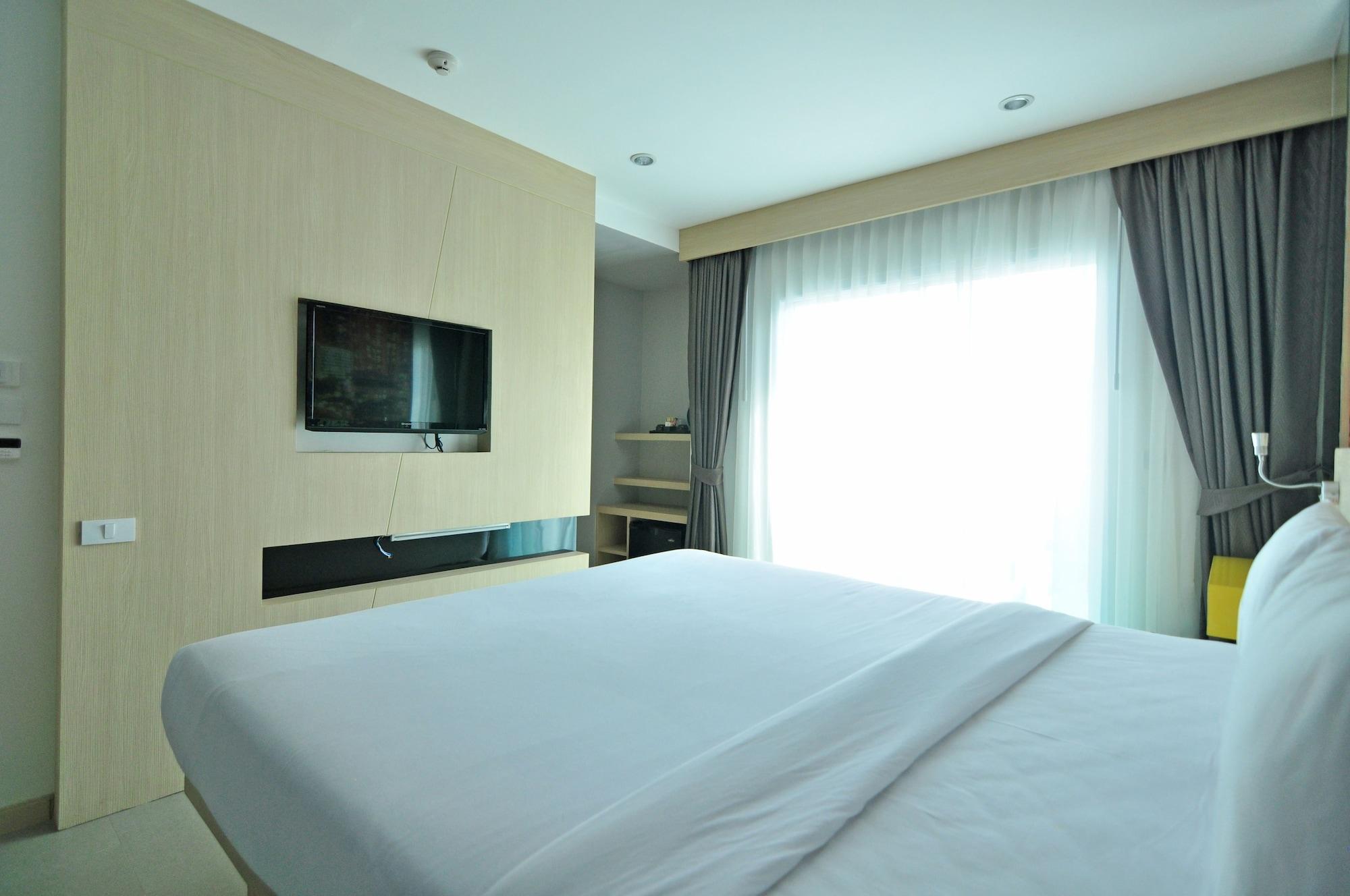 The Aim Patong Hotel מראה חיצוני תמונה