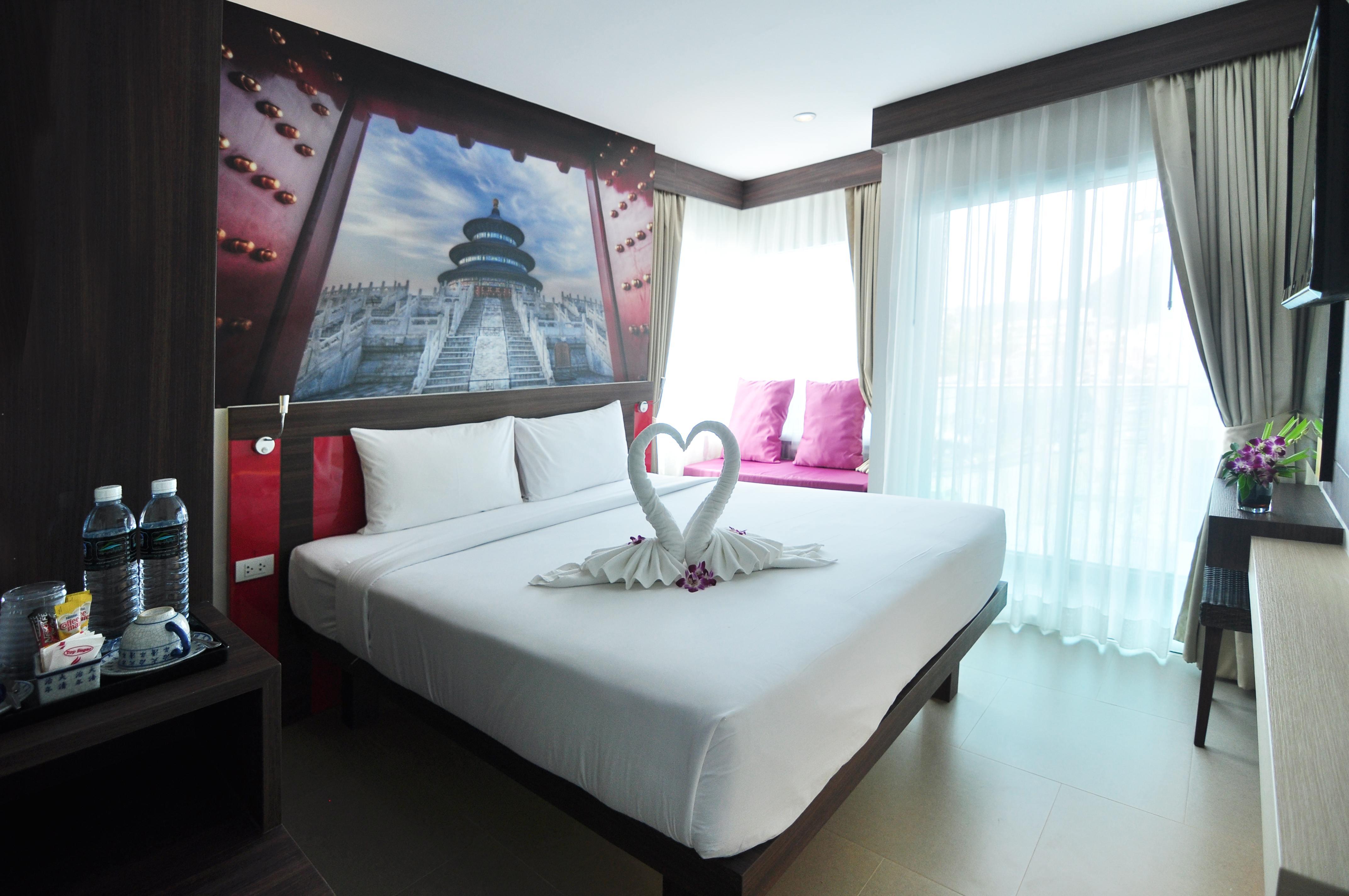 The Aim Patong Hotel מראה חיצוני תמונה