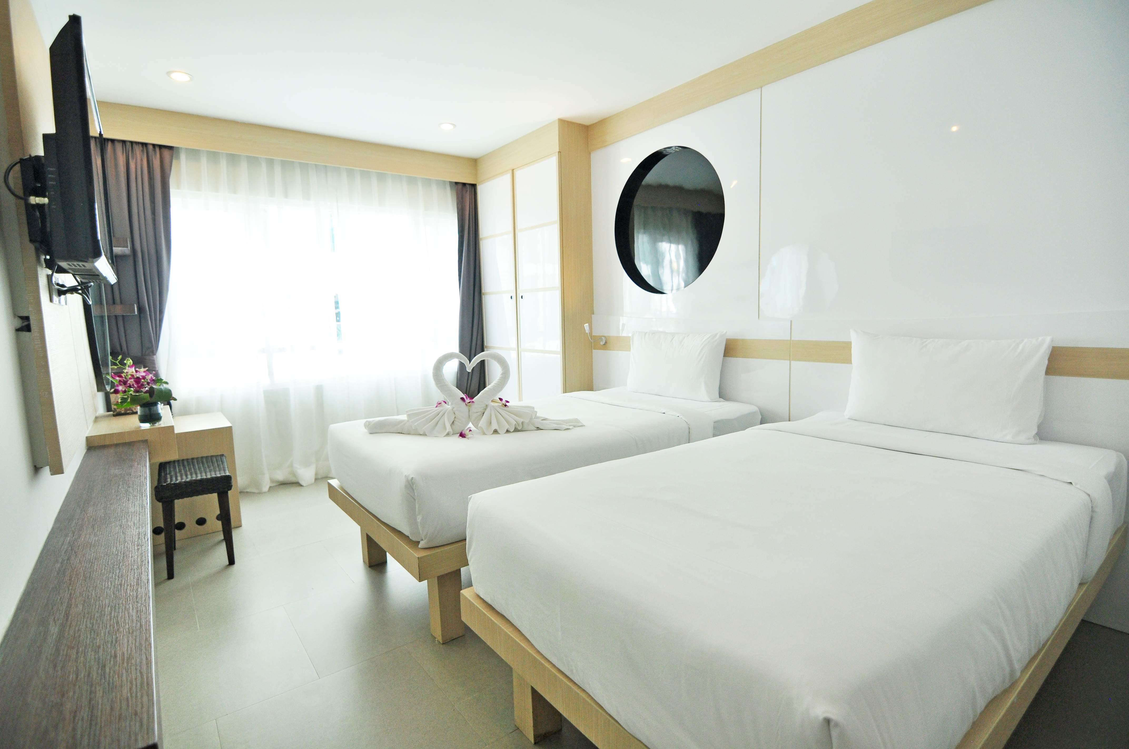 The Aim Patong Hotel מראה חיצוני תמונה