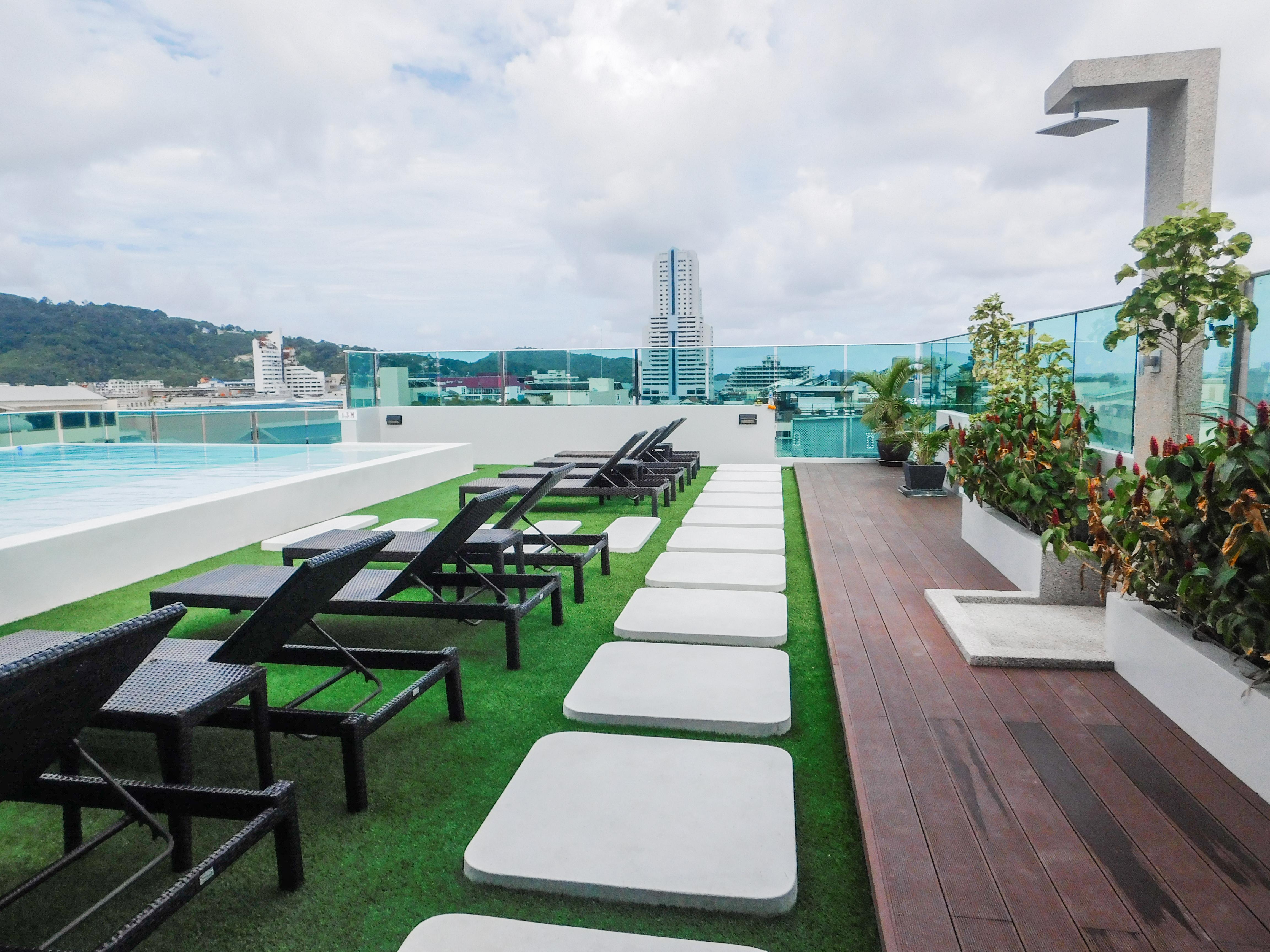 The Aim Patong Hotel מראה חיצוני תמונה